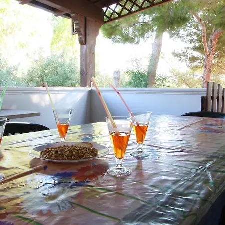 Locazione Turistica Cotriero Pineta White House Holiday home